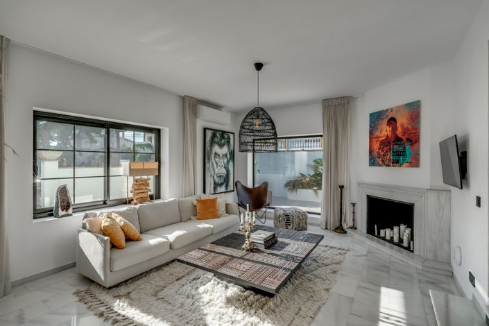 Image No.11-5 Bed Villa for sale