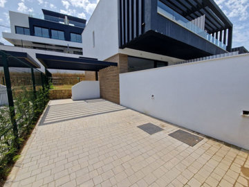 llq5njpmzpk20-d1f7658cbe4ba6cd8666fec30fba80a