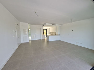 wjbus8equq4-c23c0f86247804fa50226aecd8b0b2c8