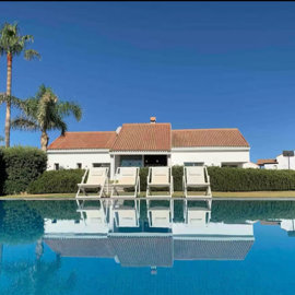 3ukrtxs6qdy2-5bd7b9d04b45e33852eaf0ec6670150d