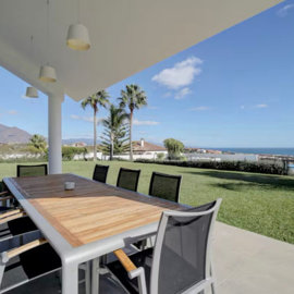 08jcqfqsvpbw4-c23c0f86247804fa50226aecd8b0b2c