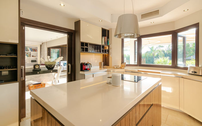 Image No.10-Villa de 5 chambres à vendre à Nueva Andalucia