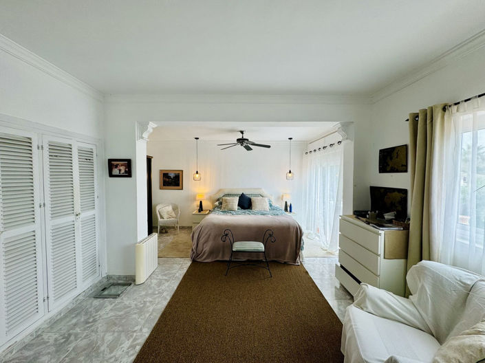 Image No.26-6 Bed Villa for sale