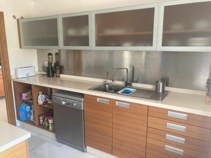 Image No.15-5 Bed Townhouse for sale