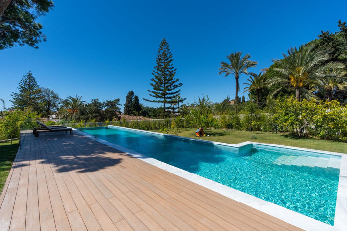 Image No.4-6 Bed Villa for sale