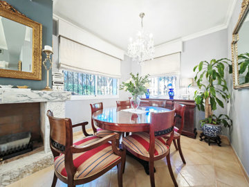 0blwh1ha5ll15-11d12f2f454f2f5e9b981fdd8b901d5