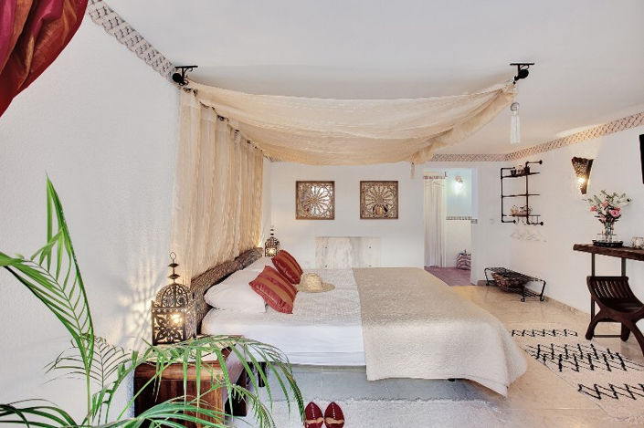 Image No.15-6 Bed Villa for sale