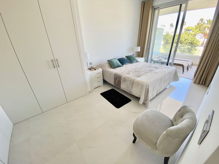 Image No.11-3 Bed Apartment for sale