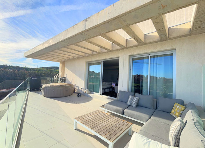 Image No.6-2 Bed Penthouse for sale