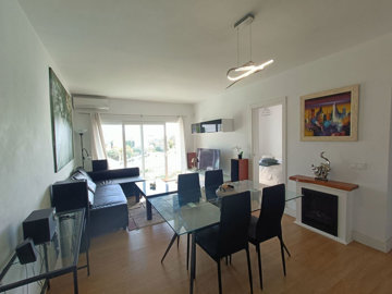 d1a2hfda10l10-bb915d1cb19341576dcdc994b81ab9c