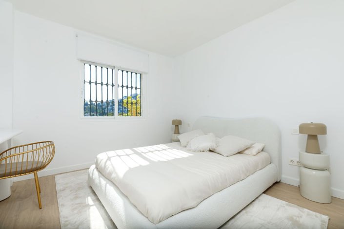 Image No.15-3 Bed Apartment for sale