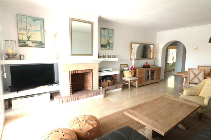 Image No.11-2 Bed Apartment for sale