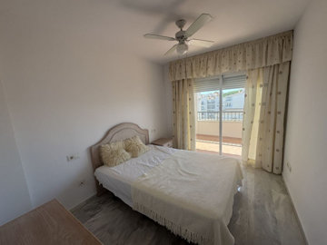 yb5b5y20x38-e64a9055bba3e77ac8aca3b893cdf826