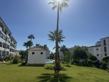 iiw1fk5agt16-ec67b526875bf0124b6ce4328a754439