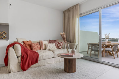 ho8w45smcd4-c23c0f86247804fa50226aecd8b0b2c8