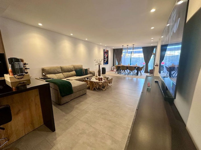 Image No.5-Appartement de 2 chambres à vendre à Estepona