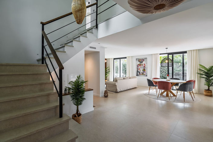 Image No.10-4 Bed Villa for sale