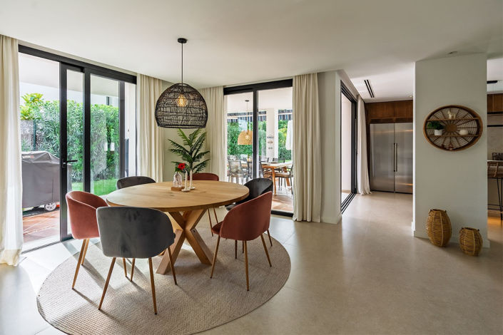 Image No.8-4 Bed Villa for sale