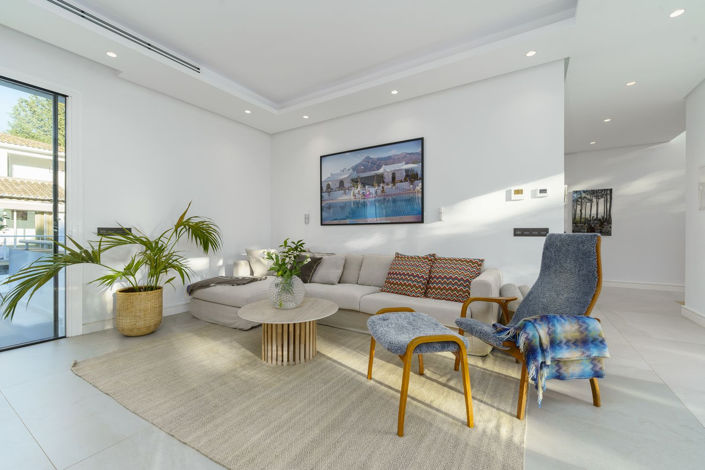 Image No.5-Villa de 6 chambres à vendre à Nueva Andalucia