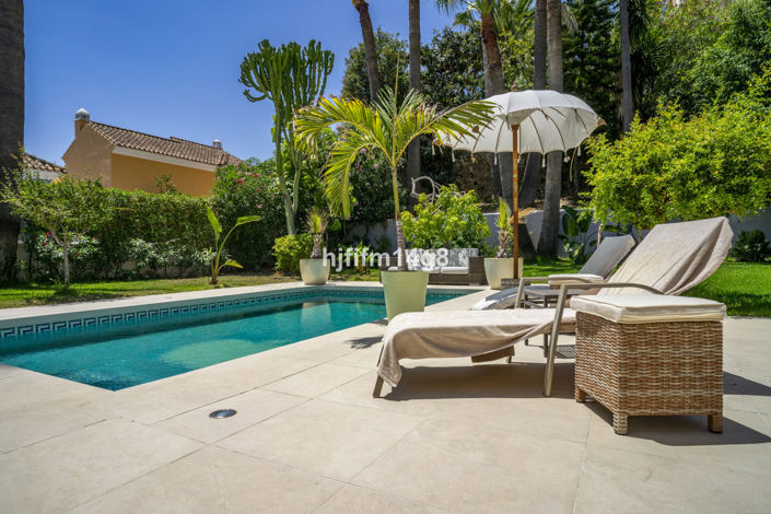 Image No.5-Villa de 4 chambres à vendre à Nueva Andalucia