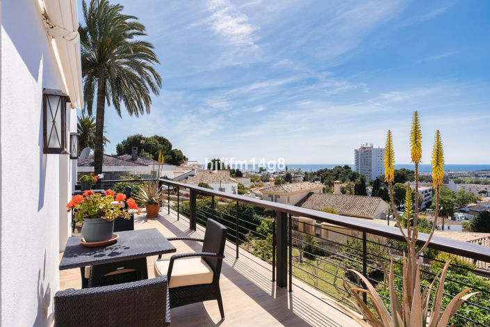 Image No.5-Villa de 4 chambres à vendre à Nueva Andalucia