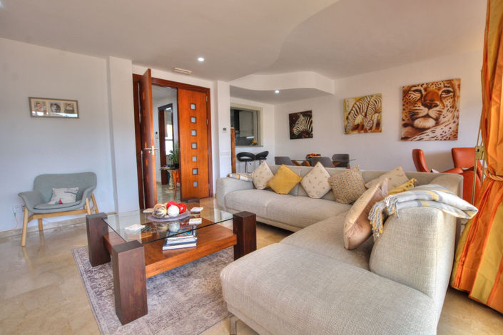 Image No.11-3 Bed Townhouse for sale