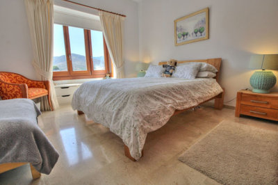 6roefxmpo4721-2c707e7c511429b4f8ec4ee5f221ddb