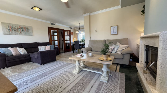 Image No.8-4 Bed Townhouse for sale