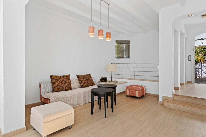 Image No.4-2 Bed Townhouse for sale