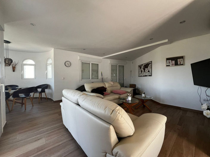 Image No.7-4 Bed Villa for sale