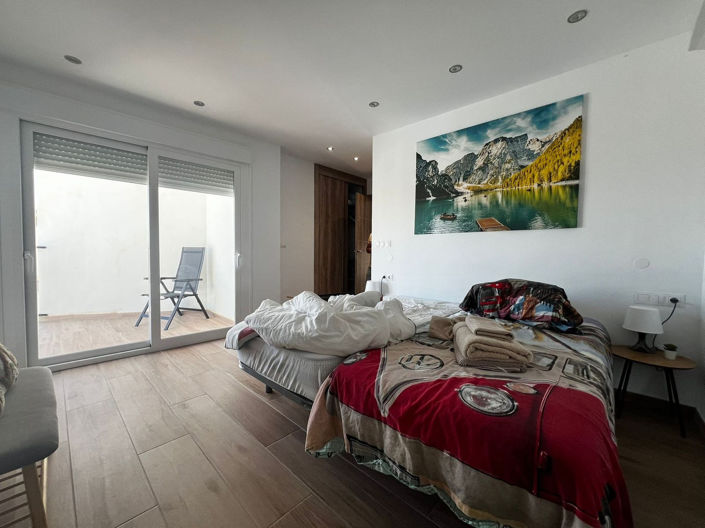 Image No.9-4 Bed Villa for sale