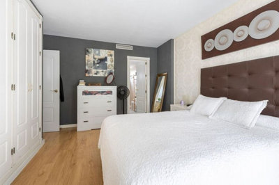 l7912f00bd13-5fd73dea700db77384c091ca9818b1a9