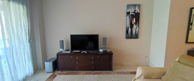 q6jao2yycmr12-53013098fcab6c38b1379cd33298e05