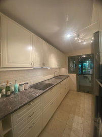 vkqz2areml8-e64a9055bba3e77ac8aca3b893cdf826