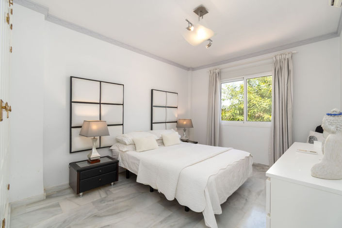 Image No.13-4 Bed Villa for sale