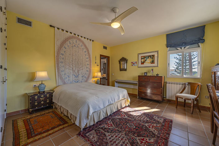 Image No.11-4 Bed Villa for sale