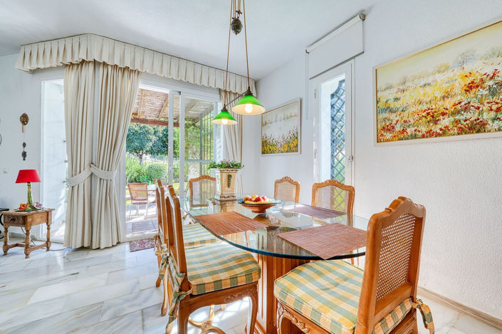 Image No.10-Villa de 4 chambres à vendre à Nueva Andalucia