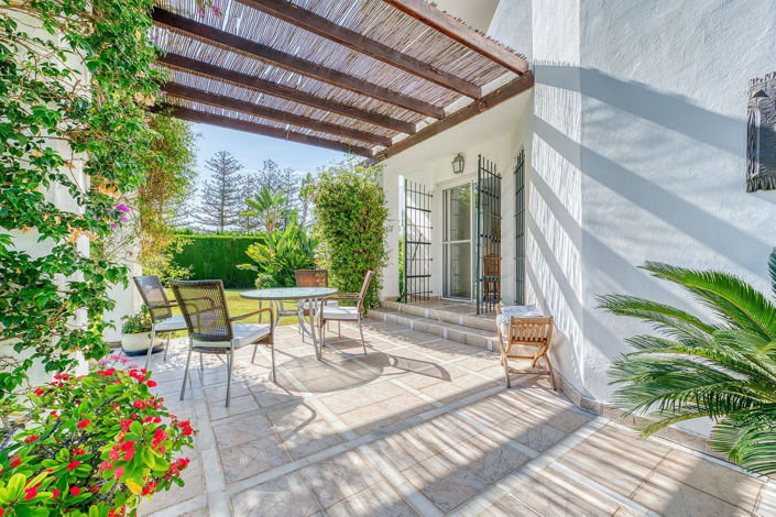 Image No.6-Villa de 4 chambres à vendre à Nueva Andalucia