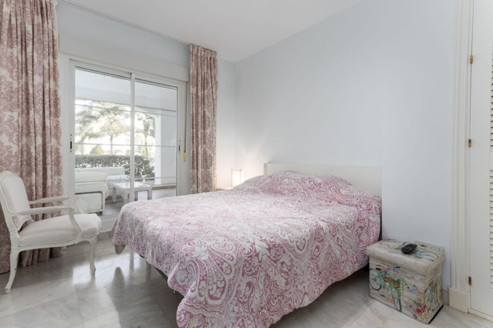 Image No.18-5 Bed Apartment for sale