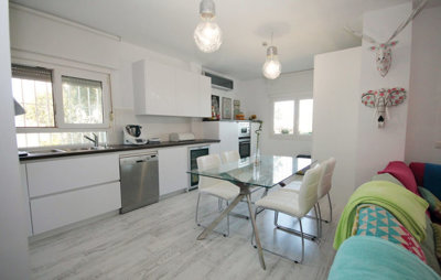 byhj7w39b693-e898b2bb2a2fdfd06d2c39894dce8316