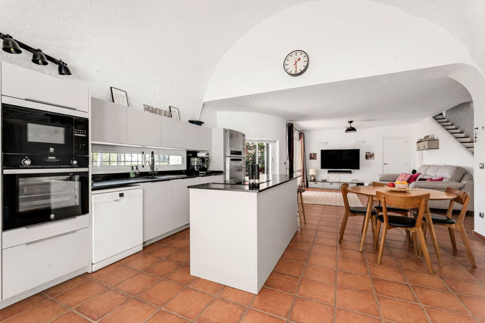 Image No.15-3 Bed Villa for sale