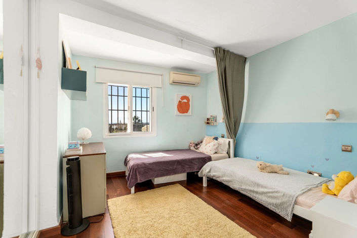 Image No.18-3 Bed Villa for sale