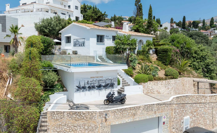 Image No.3-3 Bed Villa for sale