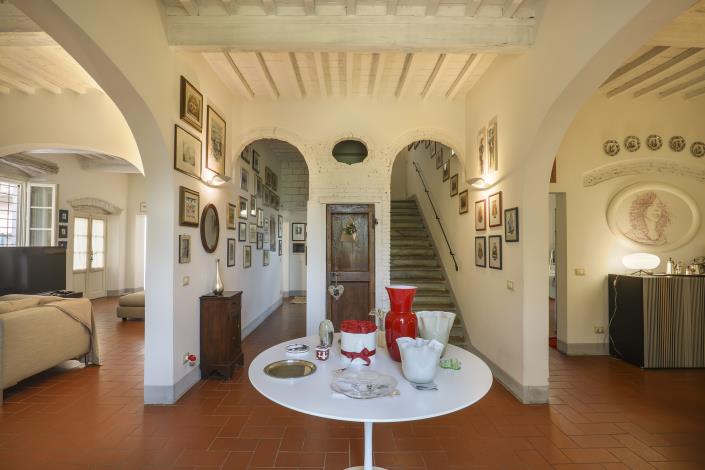 Image No.8-4 Bed Villa for sale