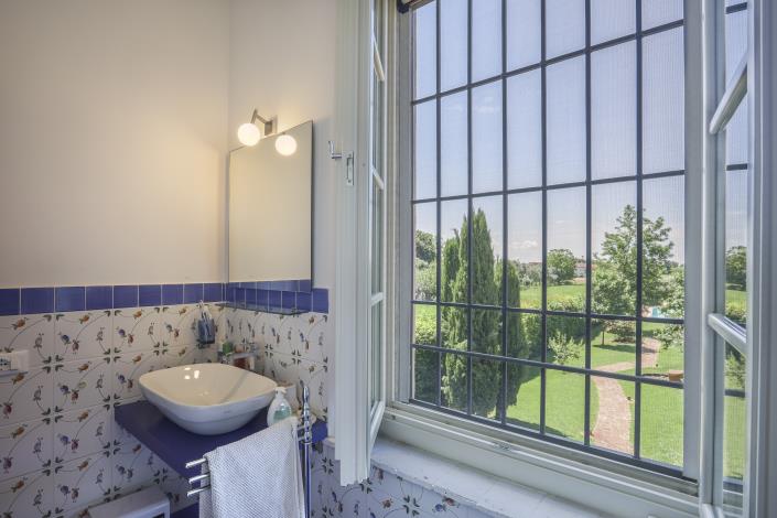 Image No.29-4 Bed Villa for sale