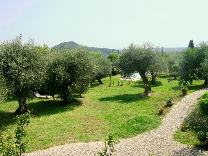 Image No.26-5 Bed Country Property for sale