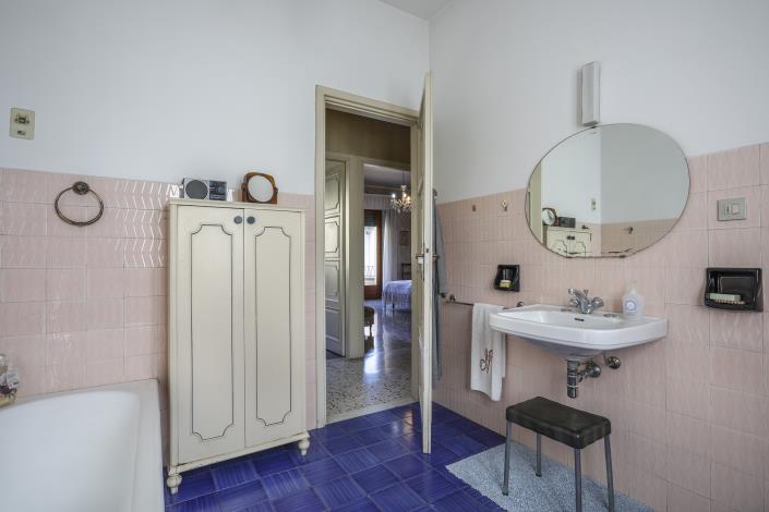 Image No.17-3 Bed Duplex for sale