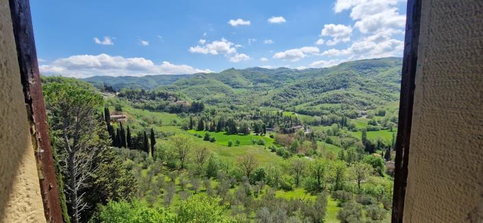 Image No.38-18 Bed Property for sale