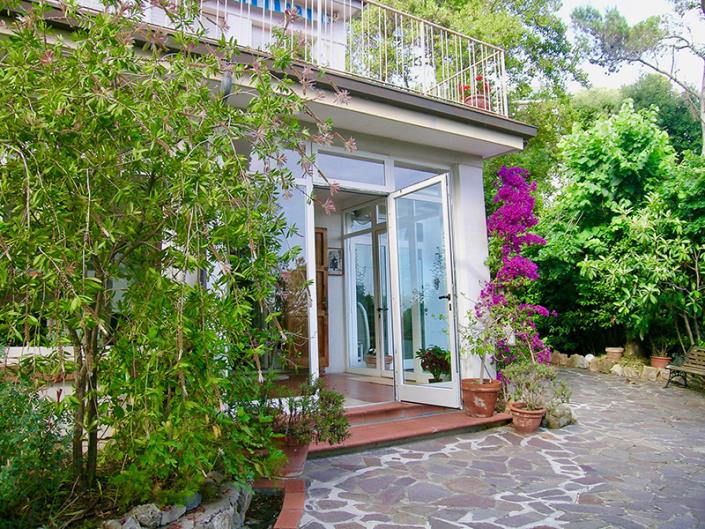 Image No.3-3 Bed Villa for sale