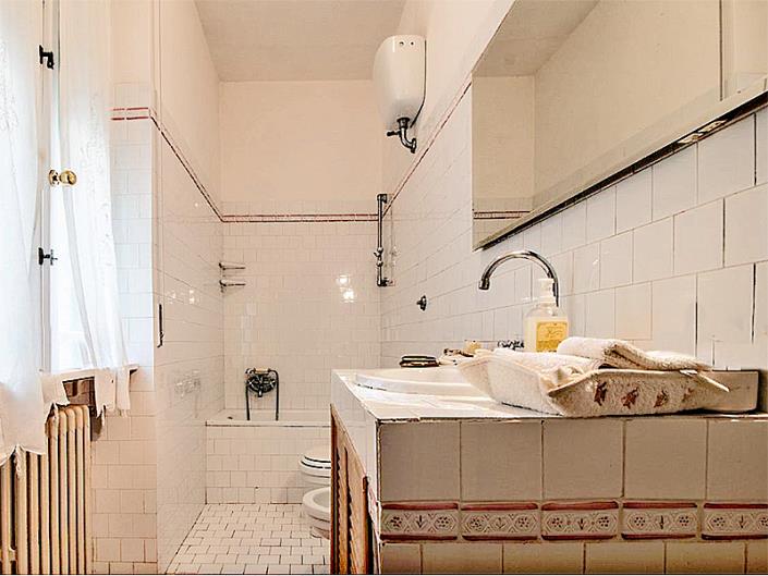 Image No.31-3 Bed Villa for sale